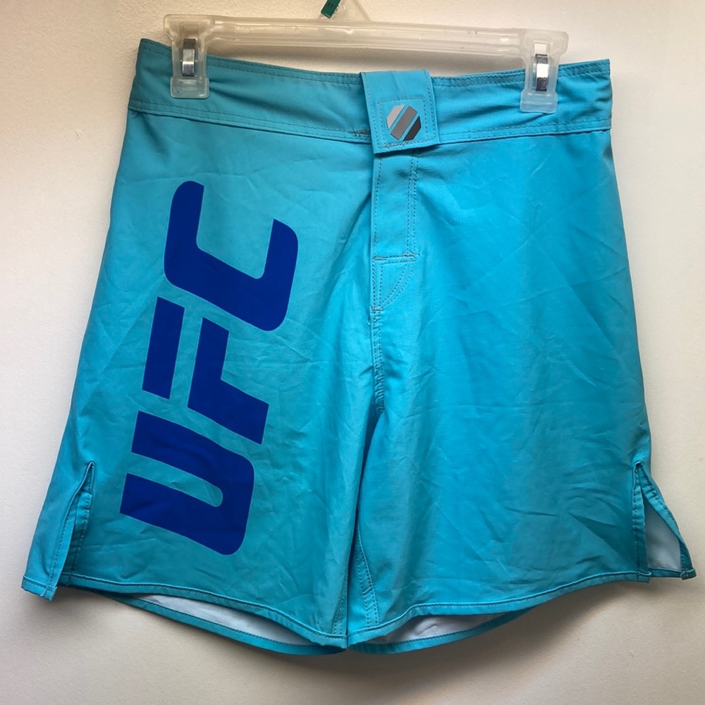UFC SZ 28 Blue Wrestling Boxing Velcro and Tie Athlete Athletic Shorts